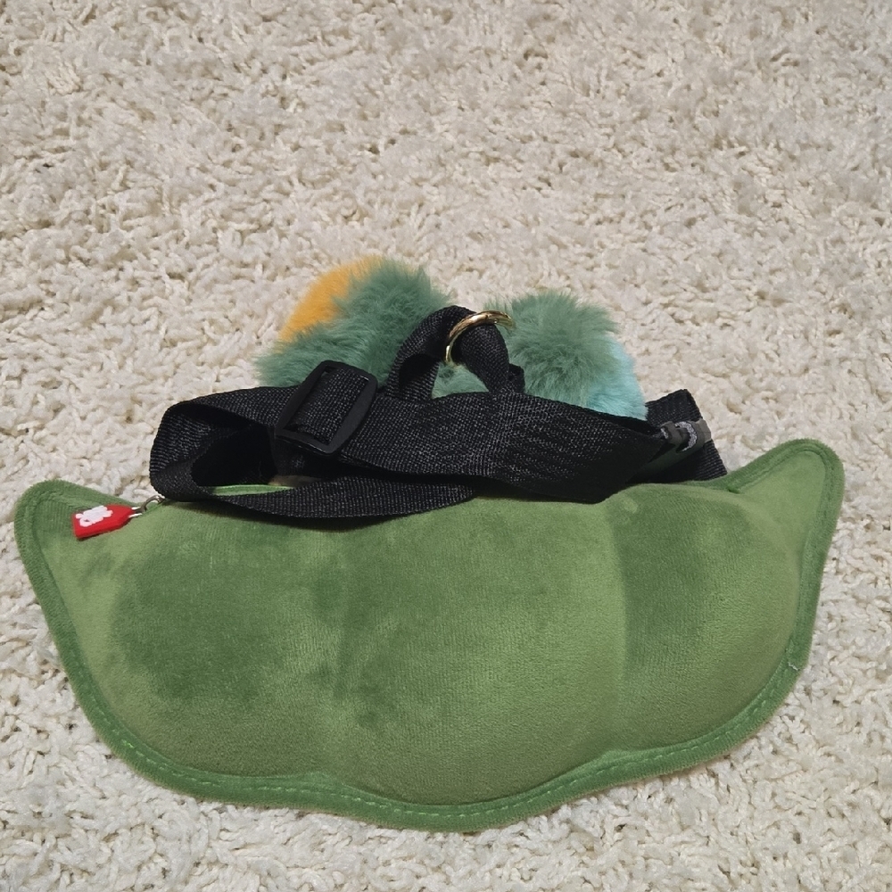 Green Edamame Crossbody Bag